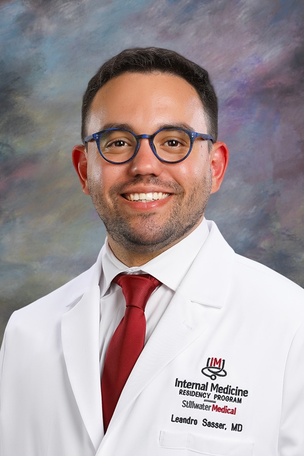 Leandro Sasser, MD